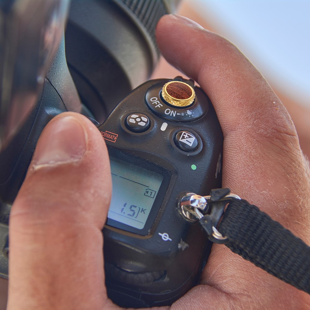 2Pcs Shutter Button (Brown) Camera Soft Release Button Threaded, for Fuji