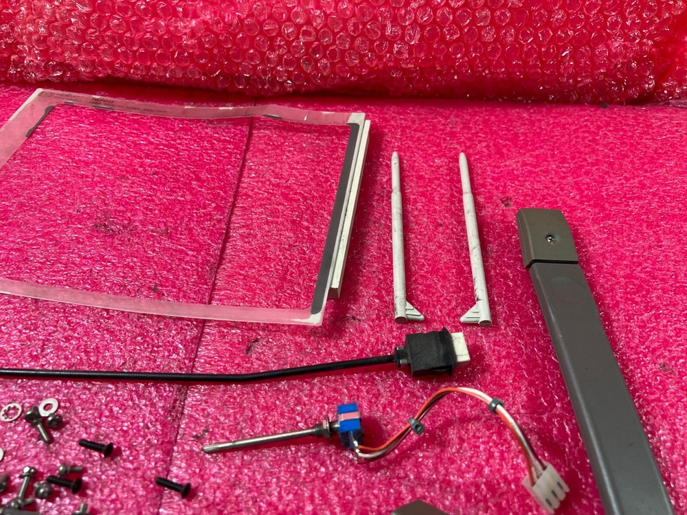 Agilent HP 1670D Deep Memory Logic Analyzer Accessories - Handles - Legs