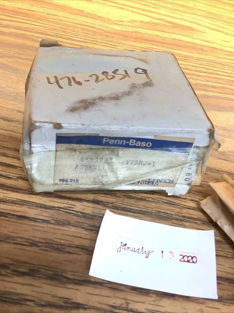 Used Johnson Control Y75RJ-1 Baso Flame Sensor Assembly #13