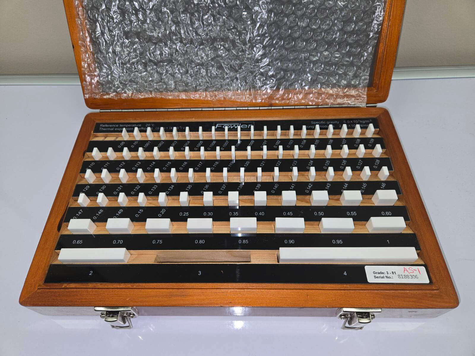 Fowler Ceramic Gage Blocks 80 pcs, Grade AS-1.