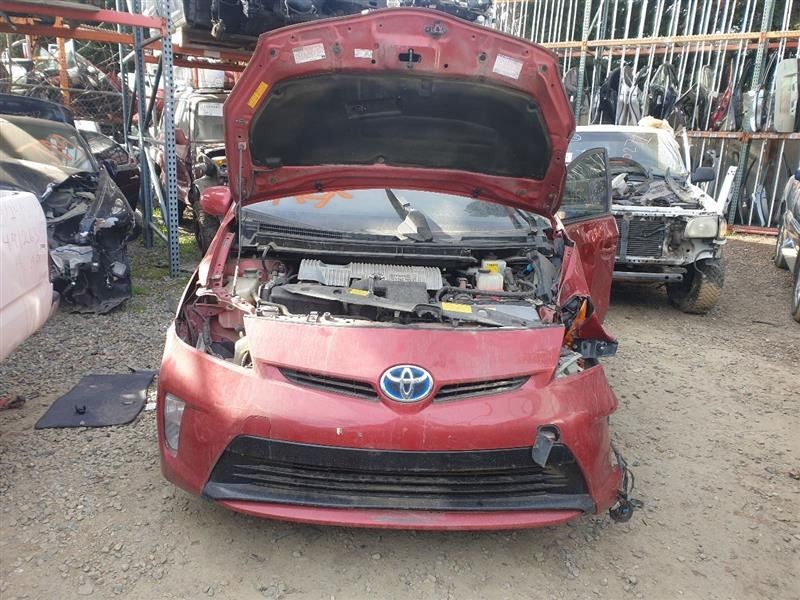 10-15 TOYOTA PRIUS REAR VIEW DECKLID MOUNTED CAMERA