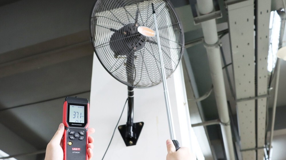 UNI-T UT362H hot wire anemometer sensor wind heat meter light flow temperature