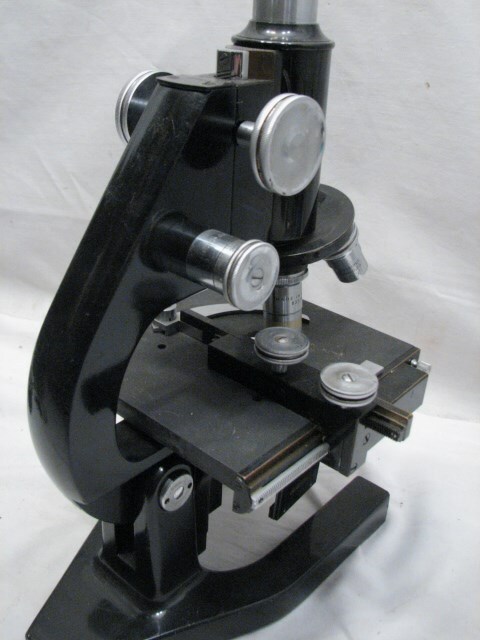 Bausch & Lomb American Optical Microscope +Case Oil 97X Objective Compound Stage