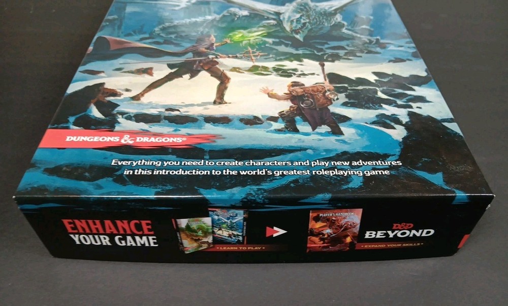 Dungeons & Dragons Essentials Kit 5th Edition NEW