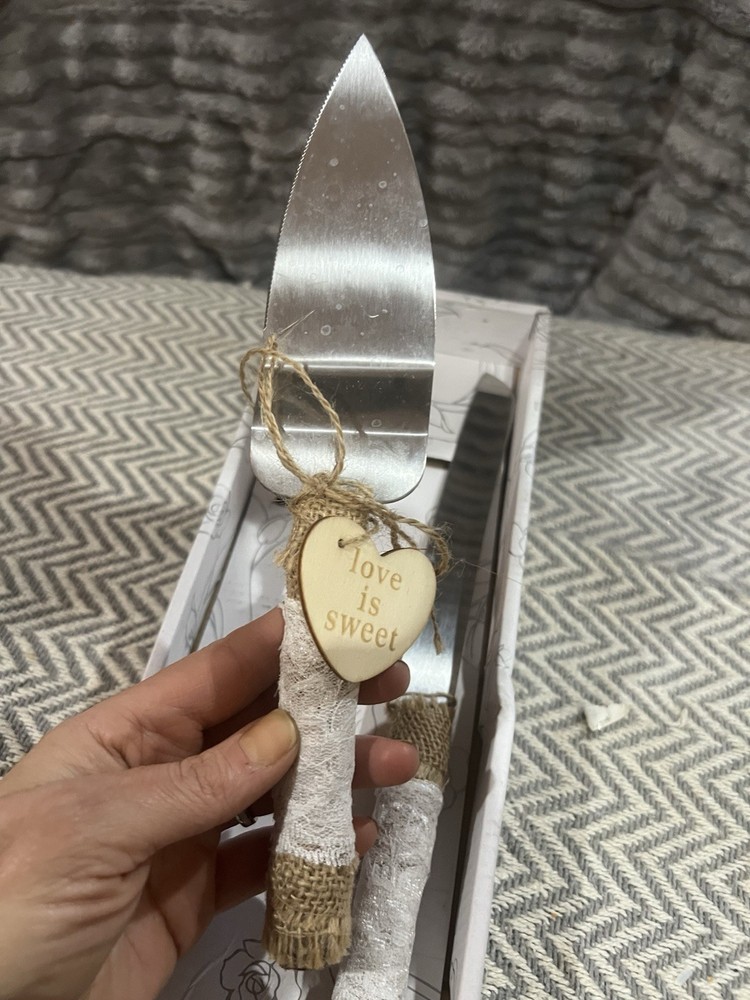 Rustic Styled Wedding Cake Knife And Serving Set Burlap/Lace