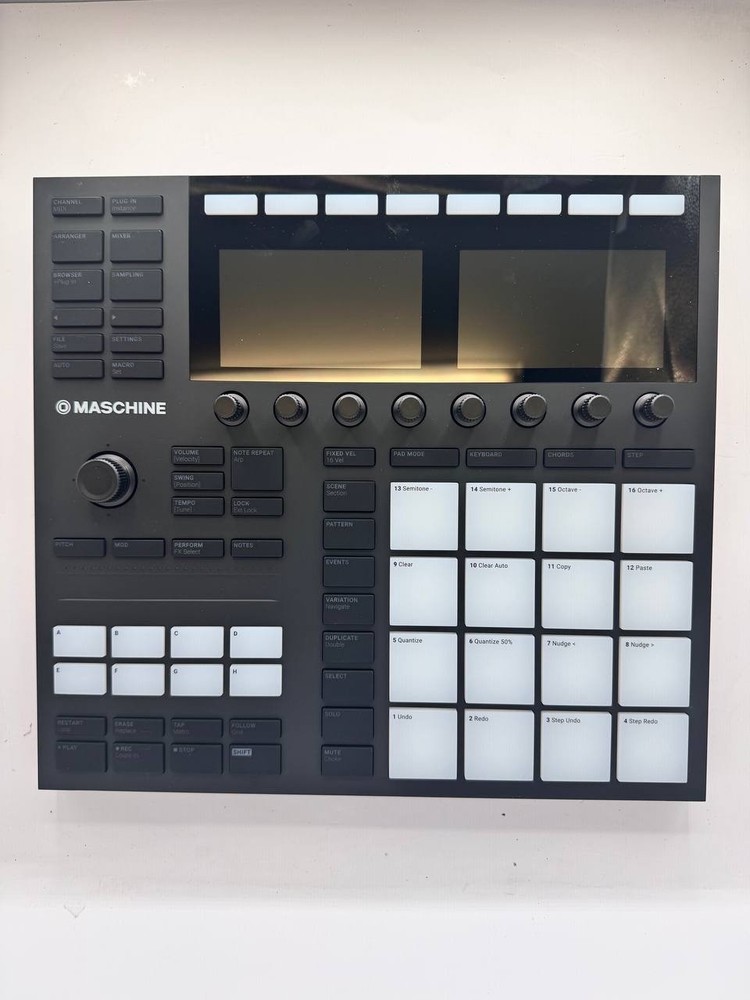 Native Instruments Maschine MK3 USB Audio+MIDI Interface System