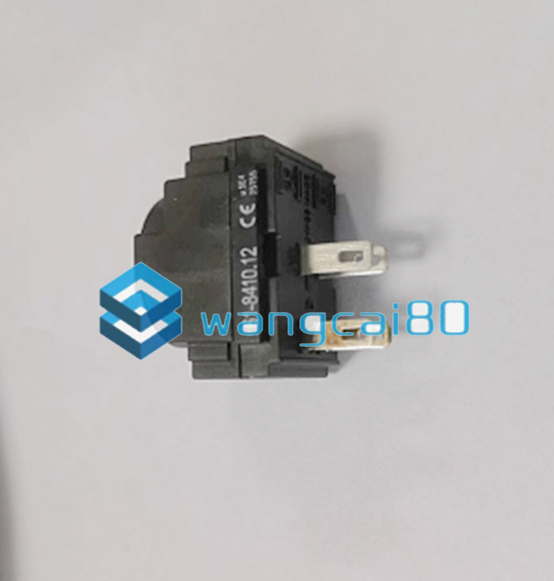 NEW FOR EAO button contact 61-8410.12