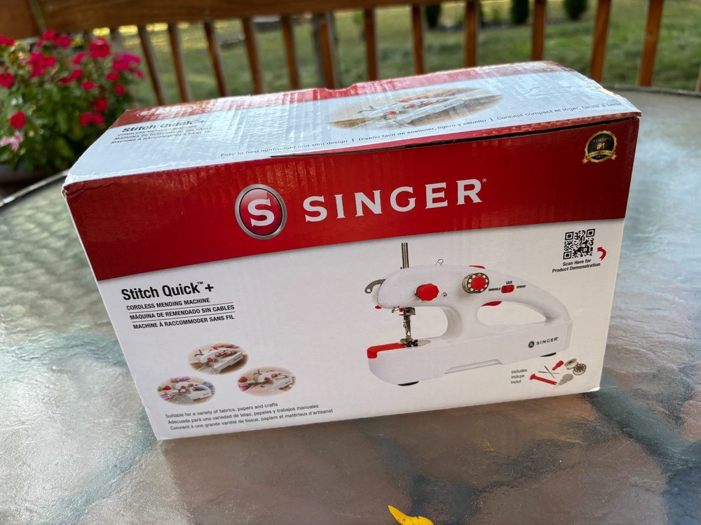 SINGER Stitch Quick + Cordless Mending Machine, White NIB