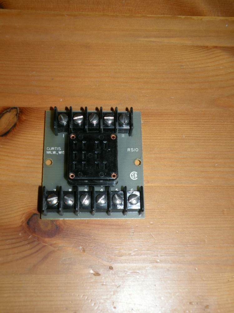 CURTIS INDUSTRIES RS10  RELAY SOCKET BASE