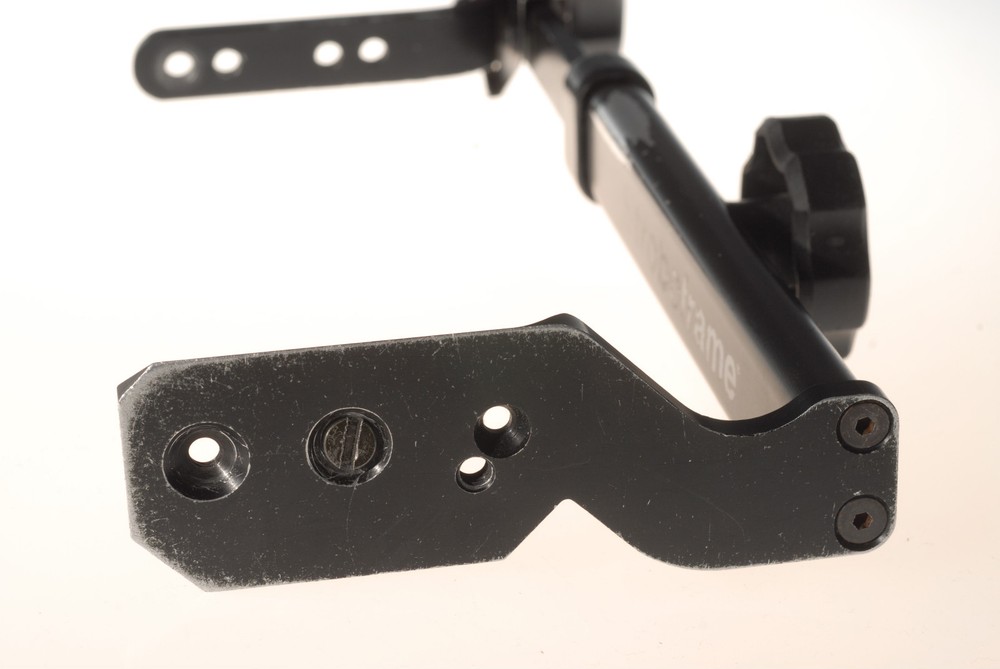 STROBOFRAME PRO-SQ FLASH BRACKET-FOR SQUARE FORMAT GOOD WORKING CONDITION!