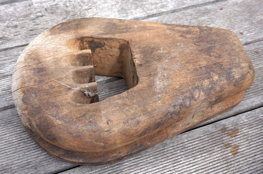 Large Barge Dead Eye  Single Never used