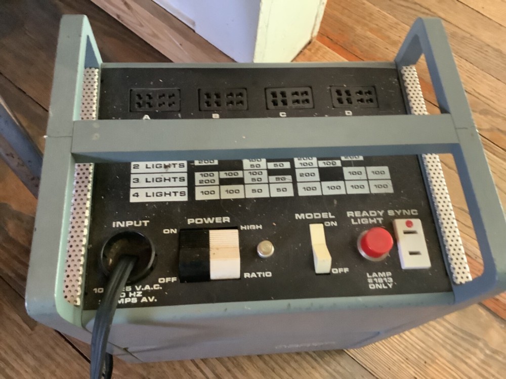 Vintage Ascor Light 360 Power Pack with Case