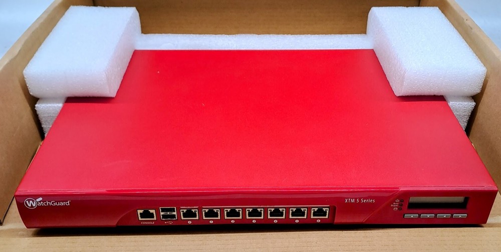 WatchGuard Firebox M300 Network Security Appliance NC2AE8