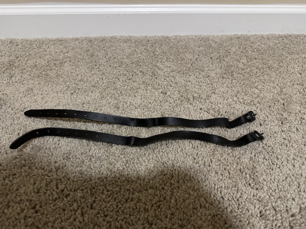 Spur Straps Black With Black Buckles