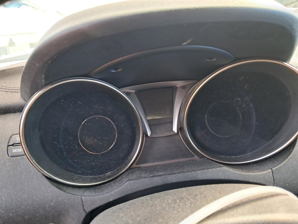 GENESIS 2013 Glove Box 4886054