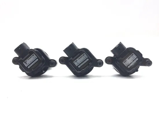 Ignition Coil 2000 Triumph Daytona 955i 2912A