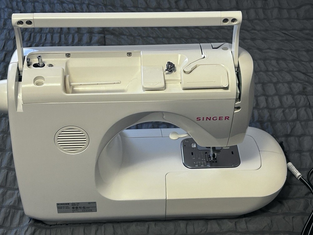 SINGER Quantum XL-150 Sewing Machine Japan Computerized Embroidery Tested READ