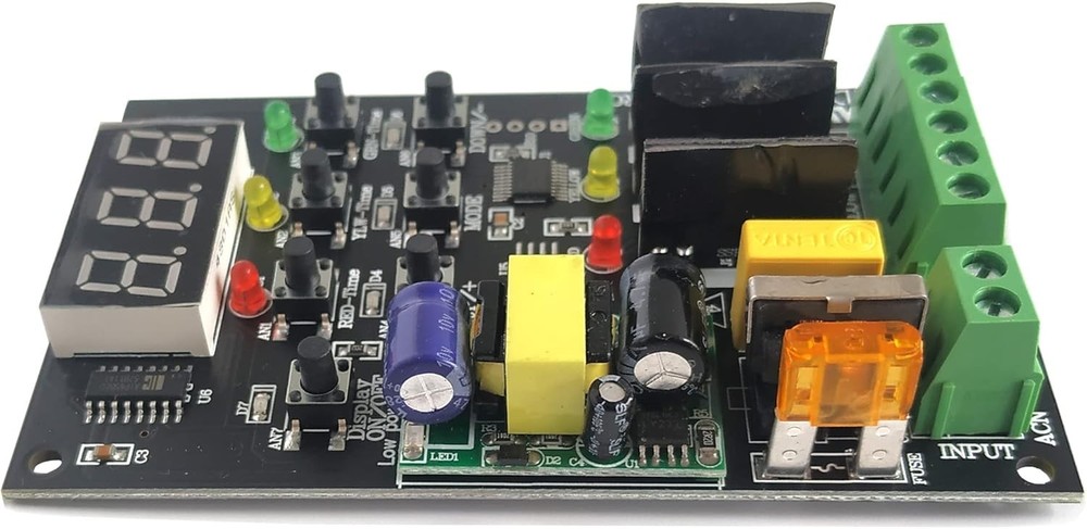Traffic Light Controller Sequencer with 39+ Sequences, 3 Channel 80VAC-260VAC, L