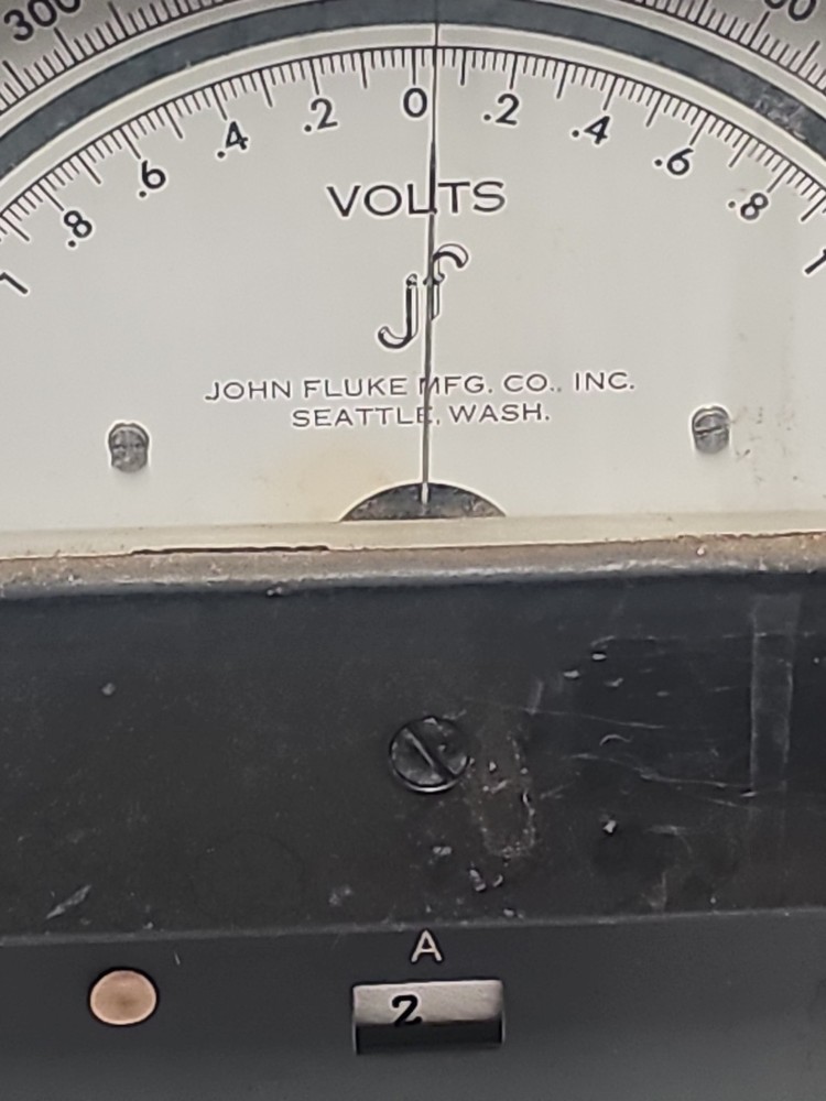 John Fluke Model 2593 Differential AC/DC Voltmeter , Bendix , AS IS UNTESTED