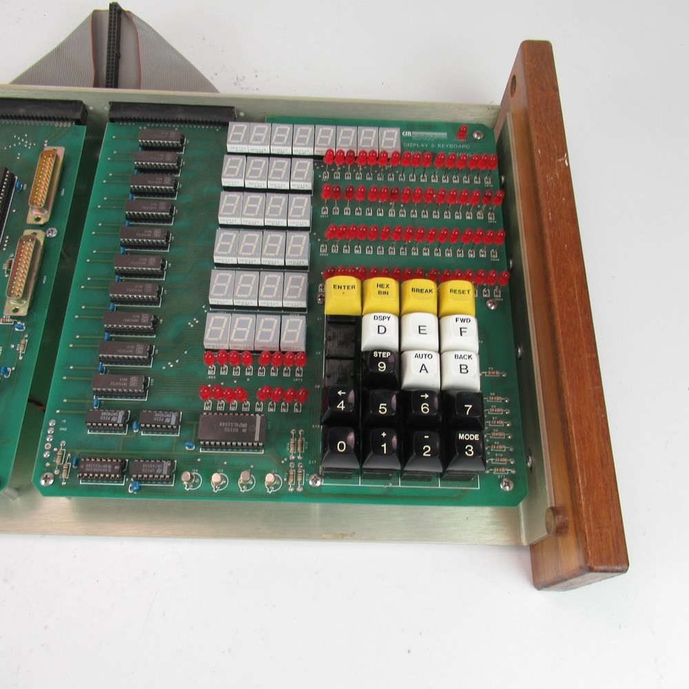 COMPUTER SYSTEM ASSOCIATES CSA MICRO 68000 BASED VINTAGE COMPUTER SYSTEM -ISSUES