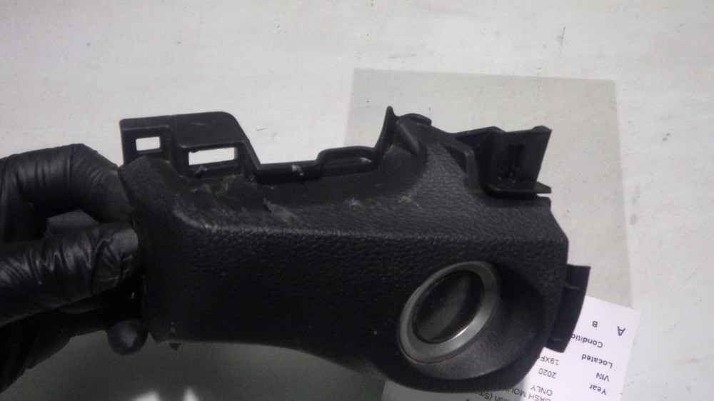 20 HONDA CIVIC Dash mounted push button switch