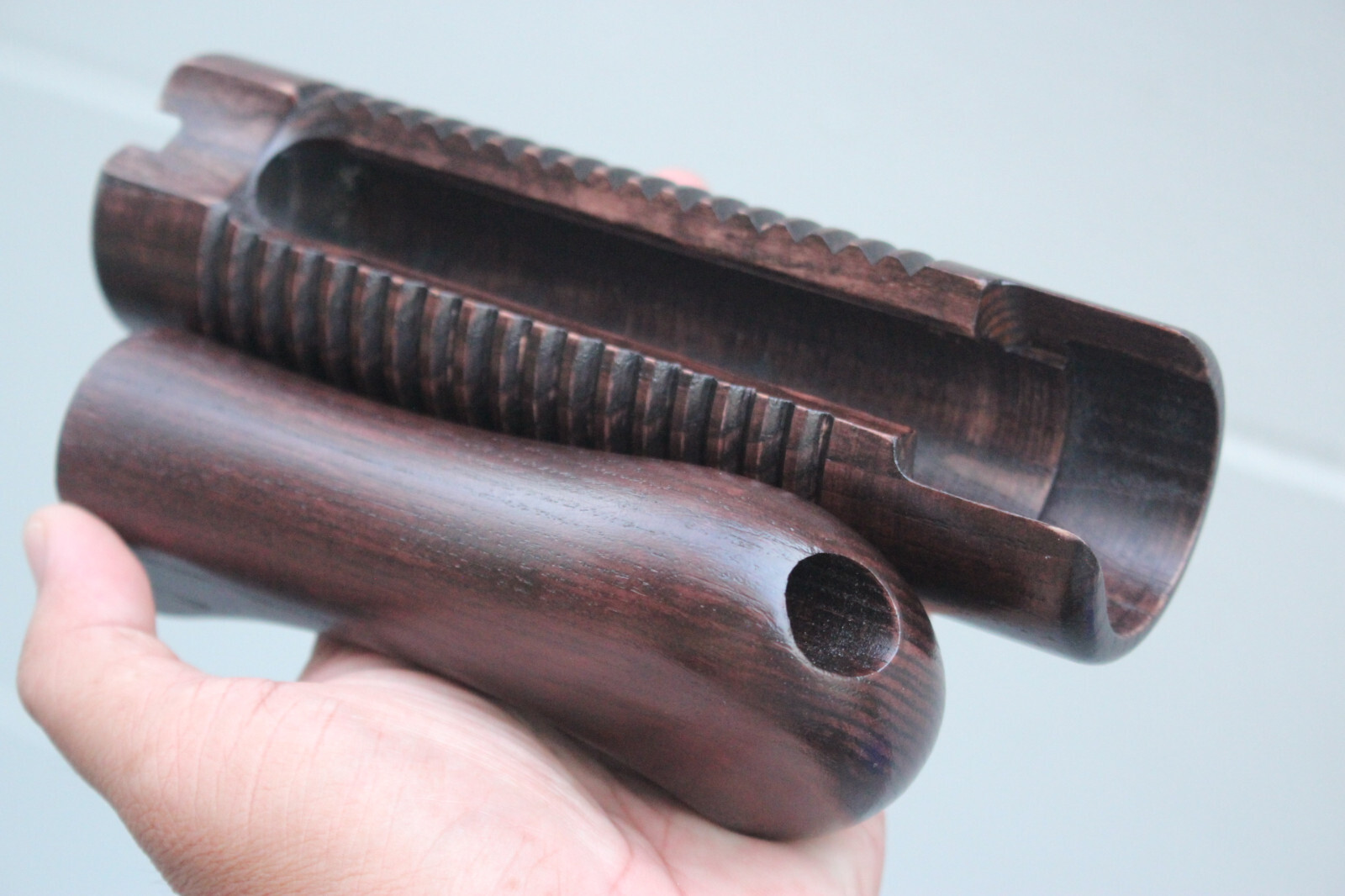 MOSSBERG SHOCKWAVE MODEL 590 12 GA FOREND & WOOD STOCK FURNITURE VTG NICE GIFT