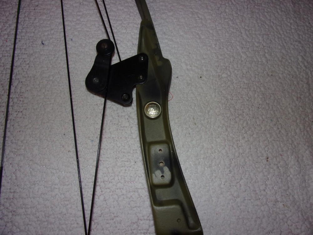 Bear Whitetail Hunter Green Camo Compound Bow