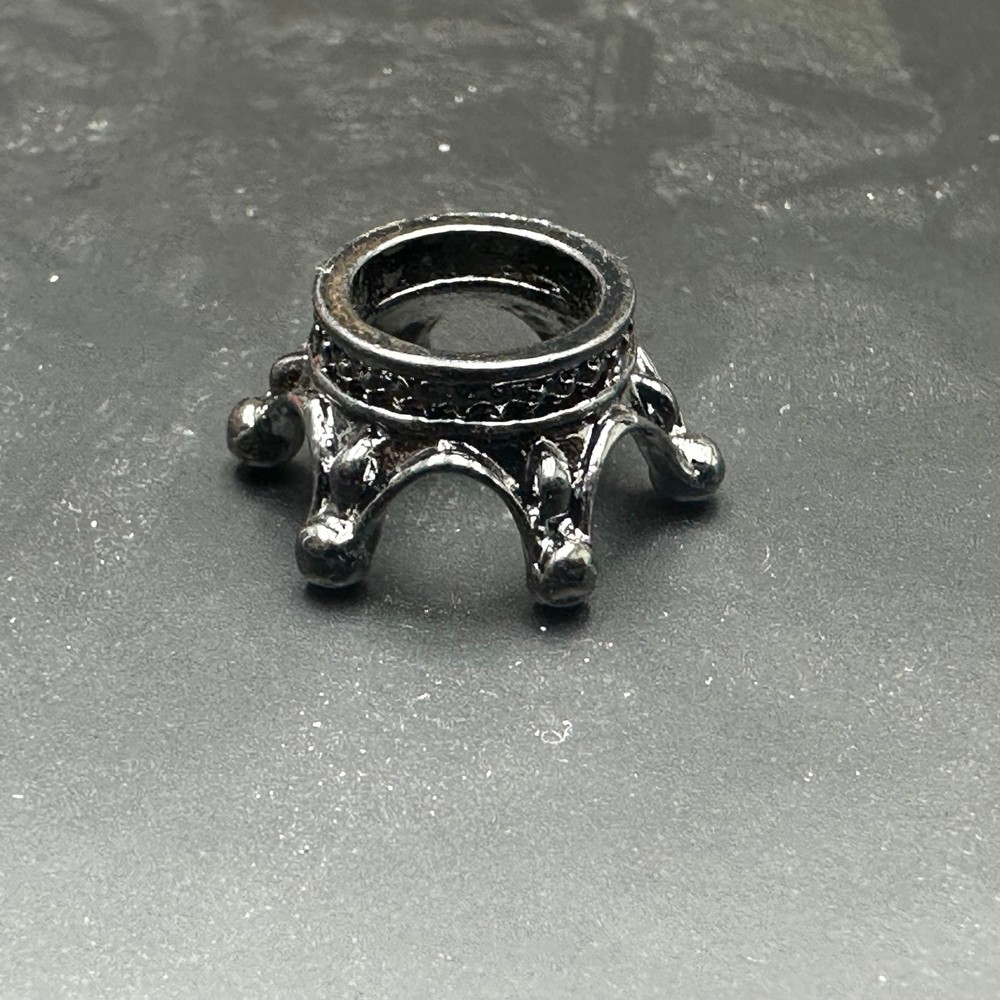 Metal crystal small ball base