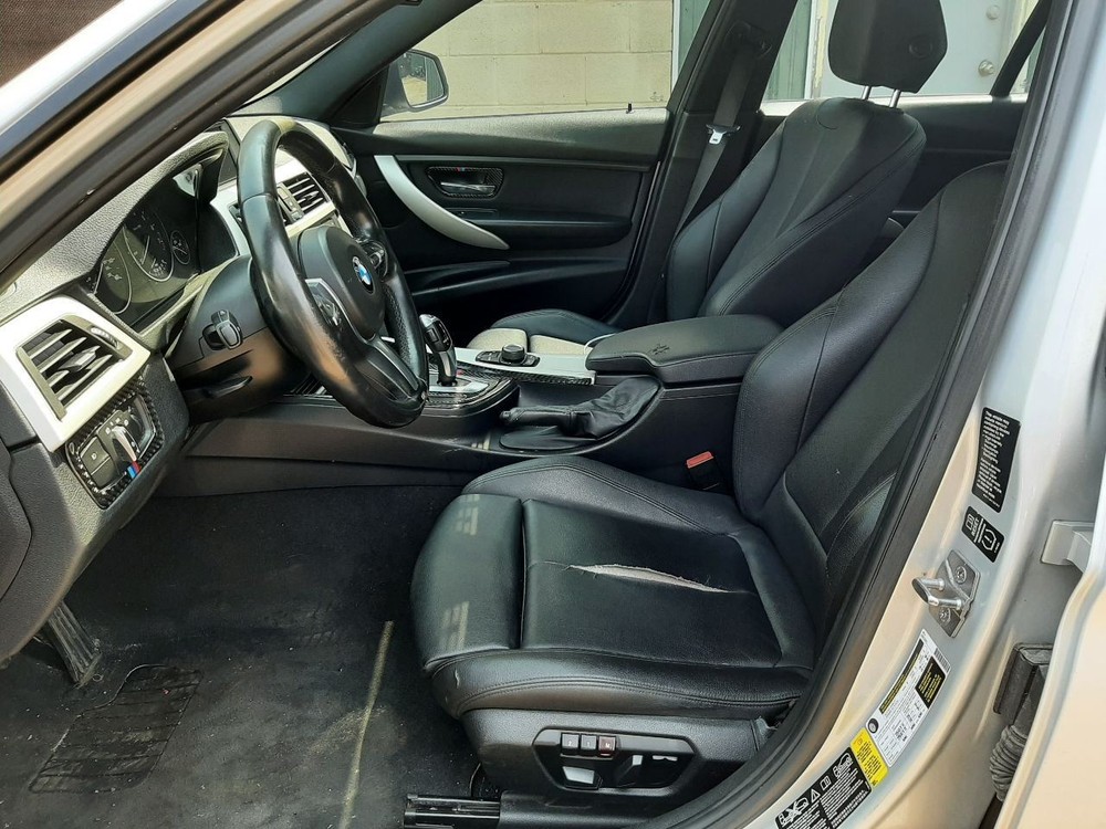 320I 2014 High Mounted Stop Light 1002107