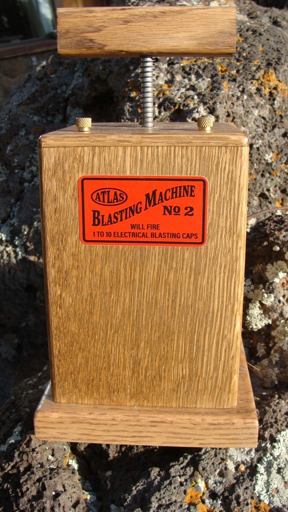 Dynamite Detonator Blasting Machine  lamp switch
