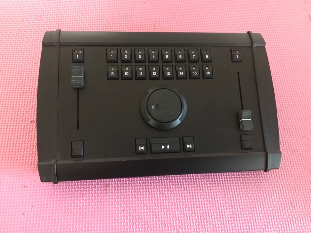 COOLUX Configurable Jog-Shuttle Board #1