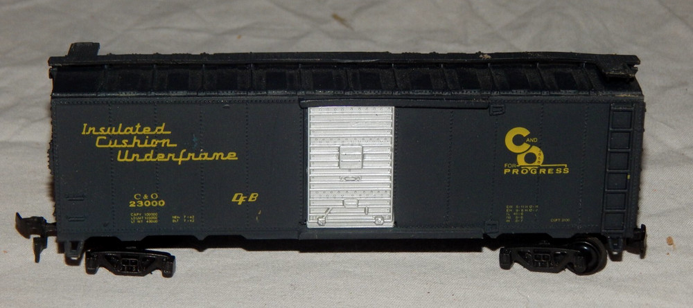 HO Bachmann C&O 23000 Boxcar