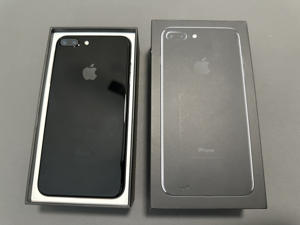 Apple iPhones Collection (12 Items)