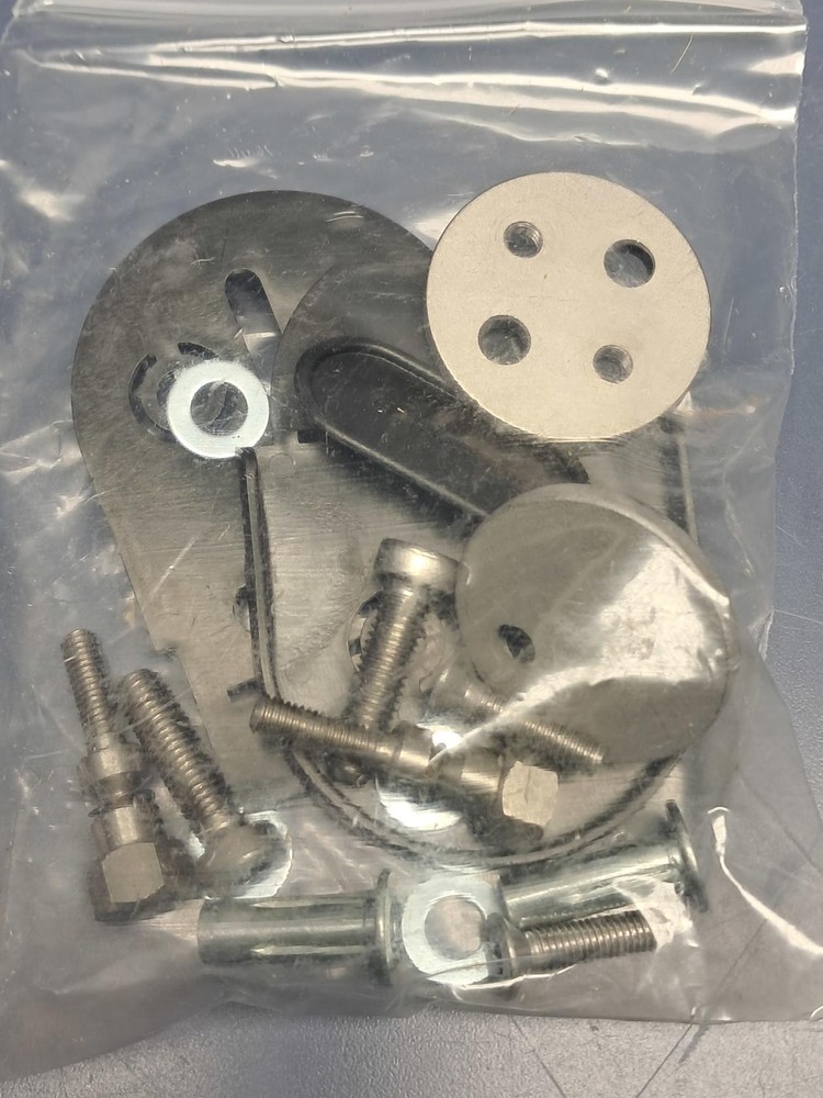 Gatelock Van Medium G4MG1 GVR1757