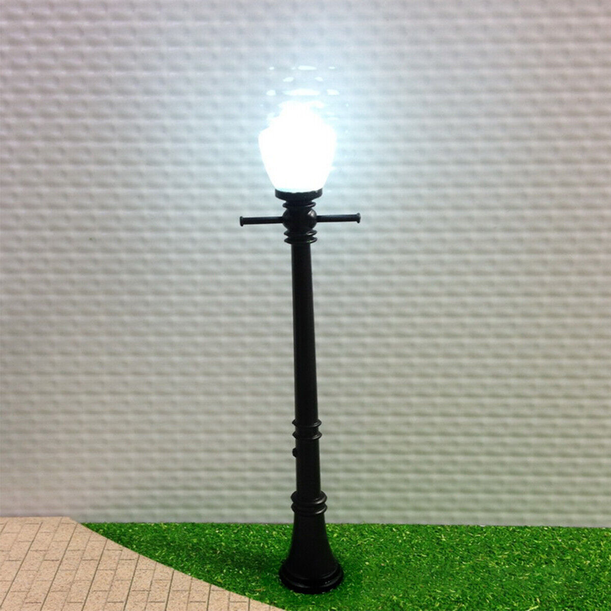 20pcs/Set LCX04 Model Railway Lamppost Lamps Mini LEDs Street Lights