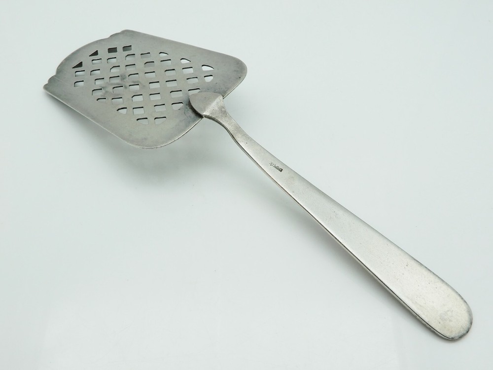 Vintage RUSSIAN Silver Plate Pierced Serving Spatula Server NO MONOGRAM