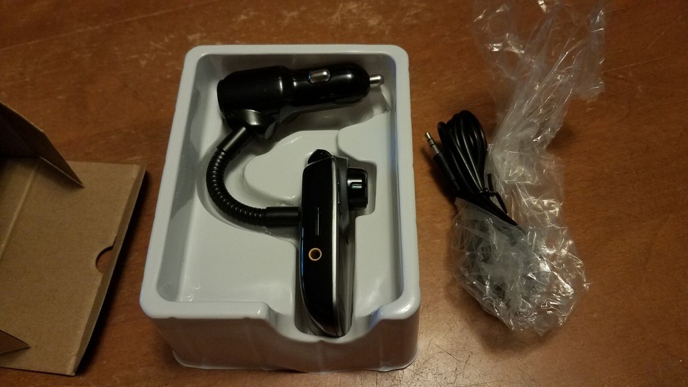 Car Bluetooth FM transmitter Victsing