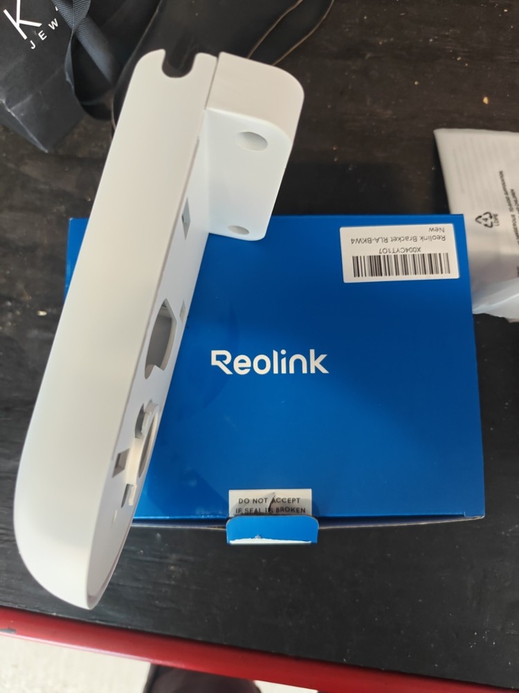 Reolink RLA-BKW4 Mounting Bracket for Security Camera