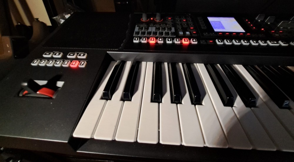 Roland E-A7 Arranger Keyboard, Excellent Condition!