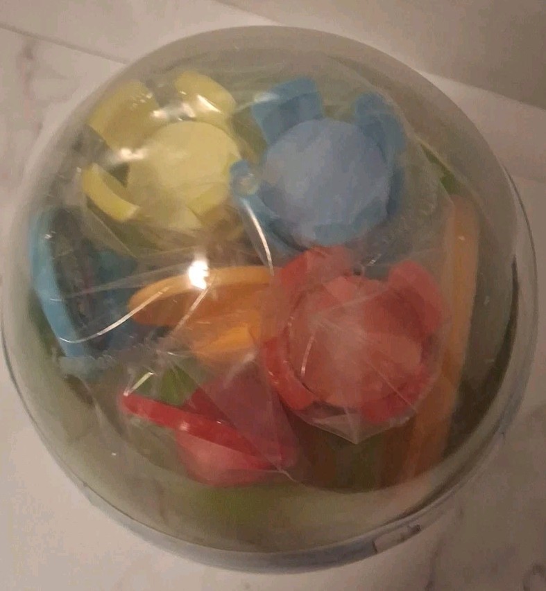 Jurassic World Explorers Easter Fun Set Bubbles Chalk Mini Disc New Unopened