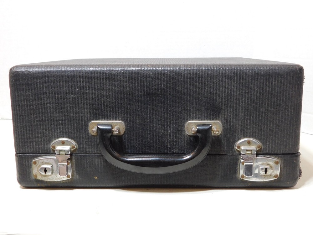 1947 Smith-Corona Sterling 4A Typewriter w/ Case