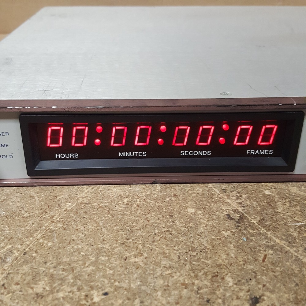 Cipher Digital Time Code Reader 735L - Powers On - w/Power Cord - USED