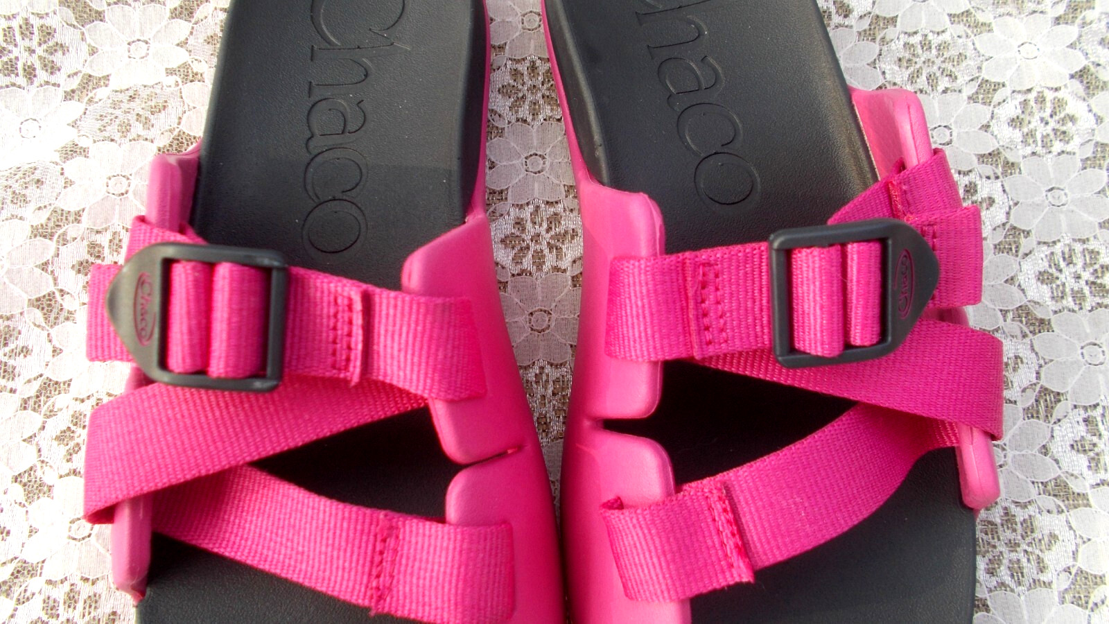 CHACO SANDALS, Magenta Pink CHILLO Slides, EURO 37 (women's 7.5 - 8)