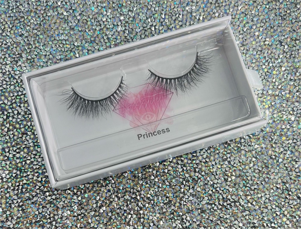 “Princess” mink lashes