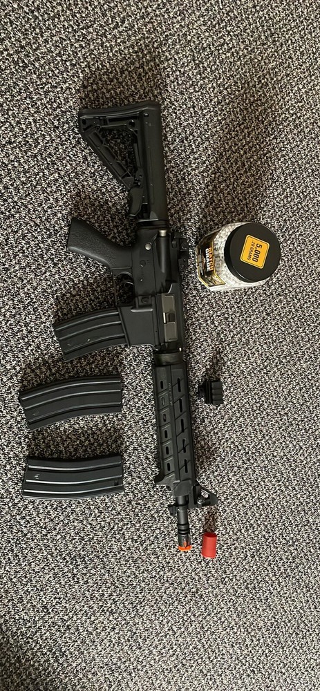 Airsoft Gun