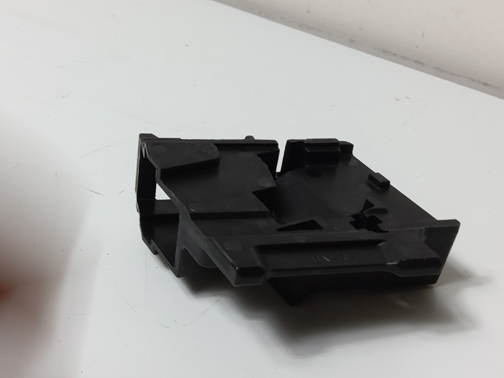 PA6-GF30 SELF LOCKING SELECTOR (NEW)