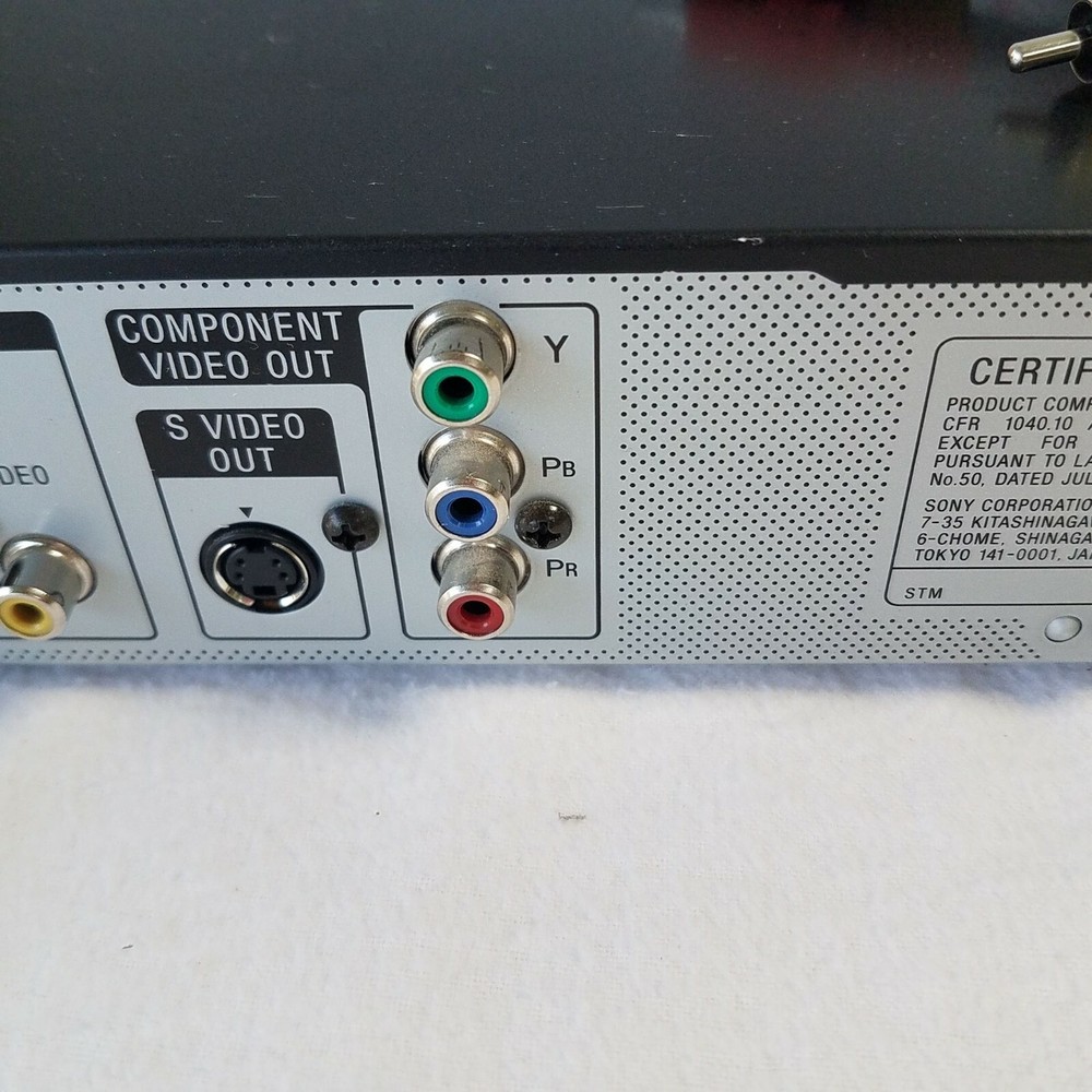 Sony DVD/CD/Video CD Compact Disk Digital Video Player MP3 Playback Precision Dr