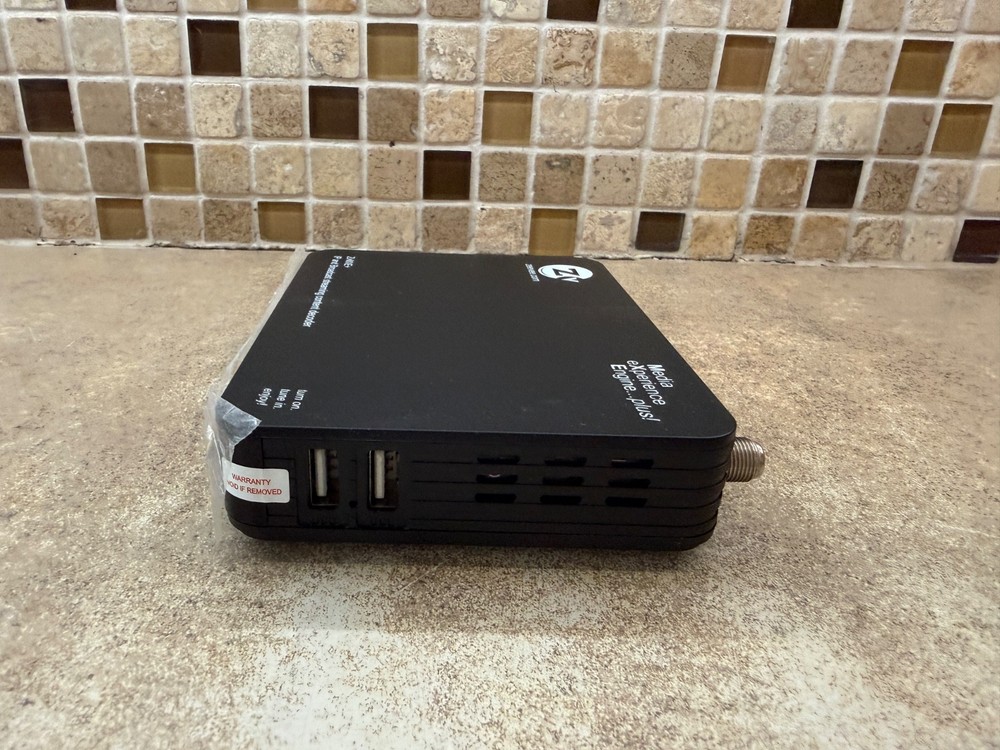 ZeeVee ZvMXE+ IP Set Top Box