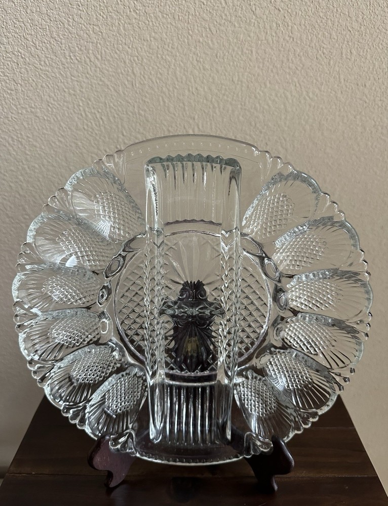 Vintage L.E. Smith Glass Deviled Egg & Relish Plate w/ Pineapple Pattern-EUC