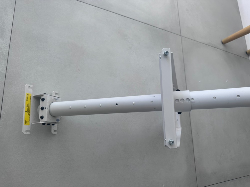 Extron PCM 340 70-656-23 Projector Drop Ceiling Mount w/ Adjustable Pole White